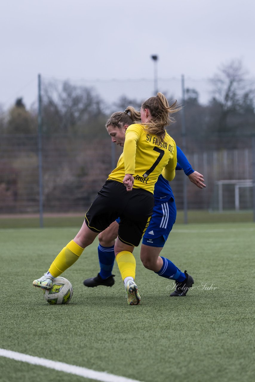 Bild 138 - F SSC Hagen Ahrensburg - SV Frisia Risum-Lindholm : Ergebnis: 1:2